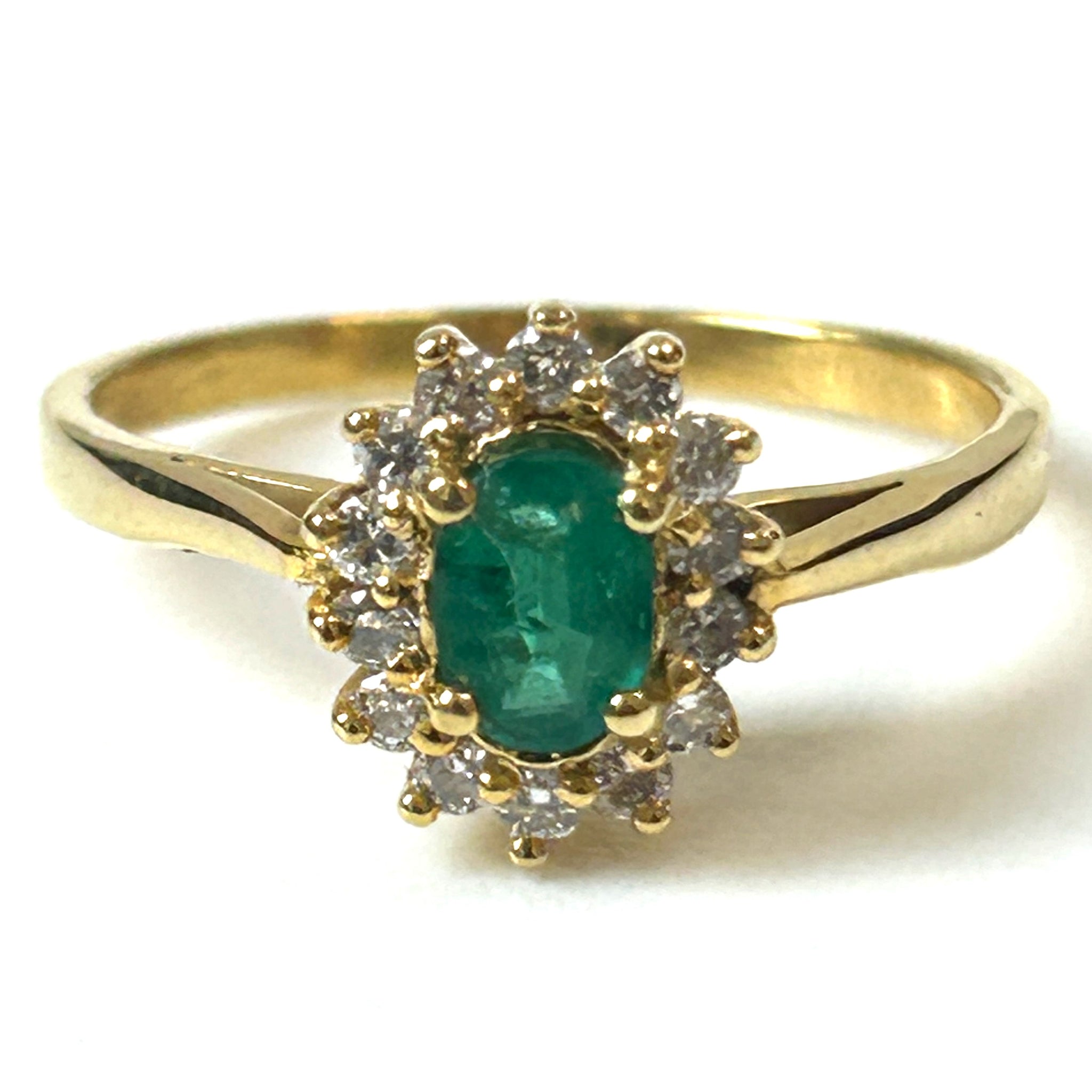 Vintage 14ct Gold Emerald and Diamond Ring